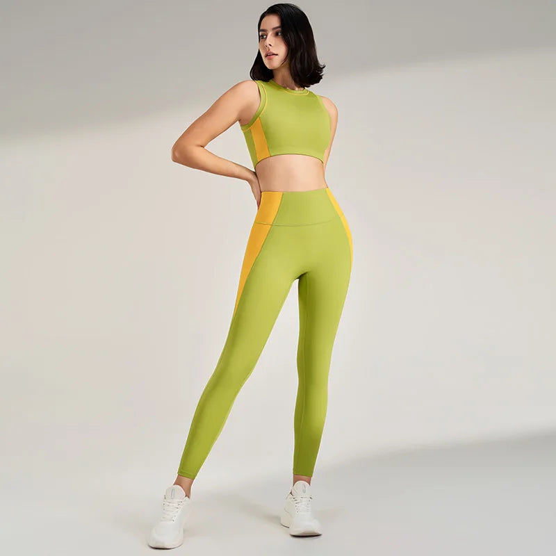 Colour-Blocking Yoga Set